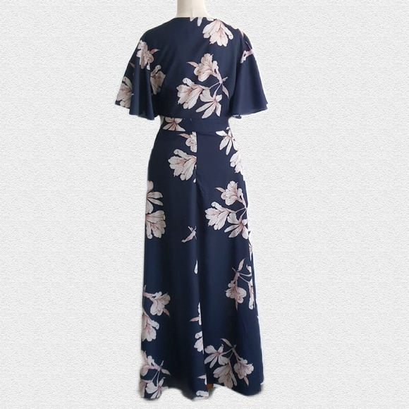 NWT Blue Floral Two Piece Set, Maxi Skirt and Cropped Top Size 12 - Picture 4 of 8